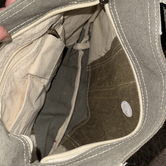 NWT-Shabby Chic Cloth Exterior Patchwork Crossbody Bag-Tan/Olive-Brown Trim - Picture 16 of 16